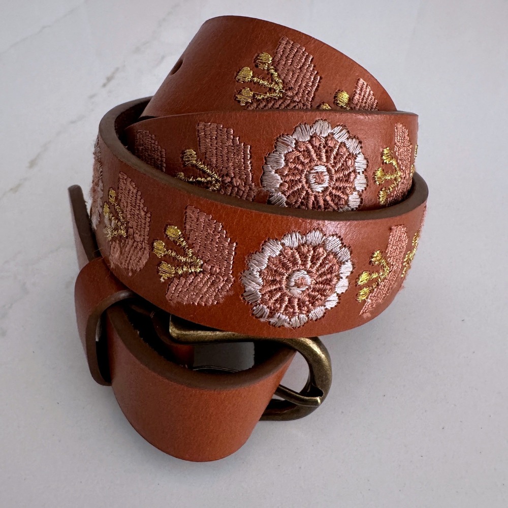 Lucky Brand Floral Embroidered Leather Belt Women Small Cognac Brown Boho NEW